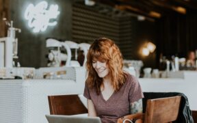 Bilden visar ett coworking spece och ett företagshotell i Göteborg eller kontor i göteborg - Kontorshotell med coworking space och lediga kontor Göteborg finns hos World Trade Center - WTC - Göteborg.